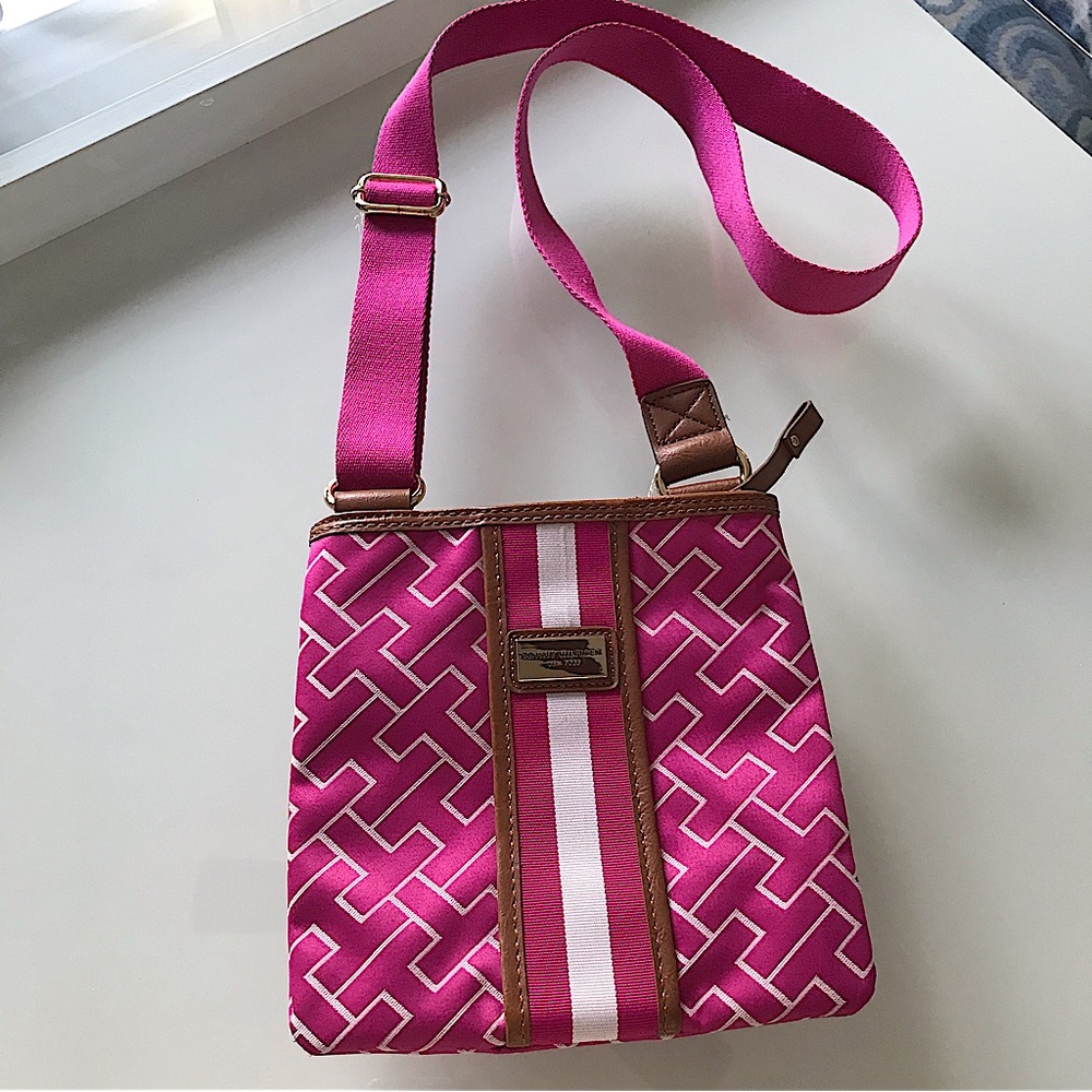 Tommy Hilfiger crossbody bag